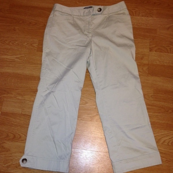 Ann‎ Taylor Women's 6 Green Capri Cropped Pants - Picture 1 of 6